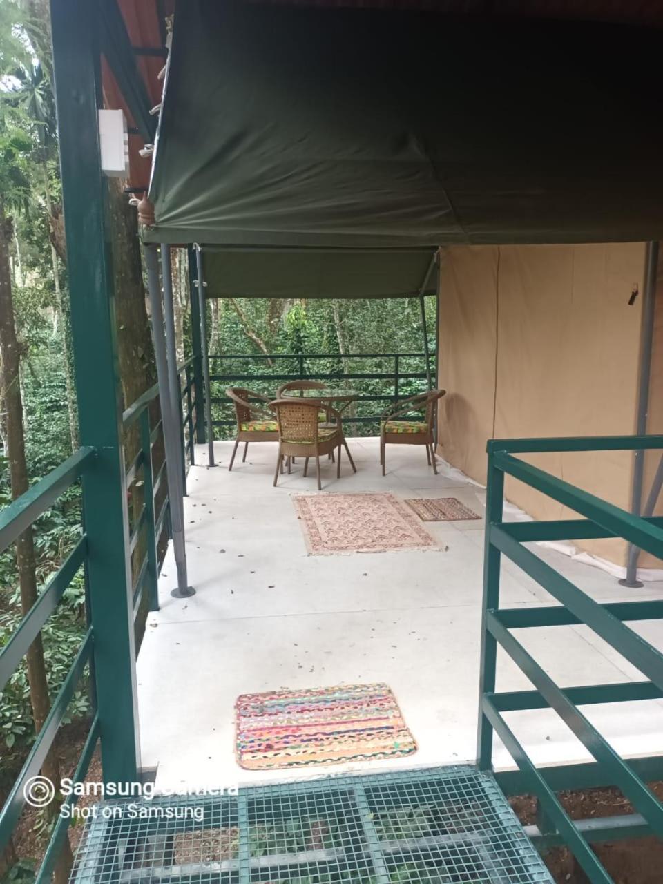 Devi Villa - Plantation Retreat And Forest Getaway Kutta Luaran gambar