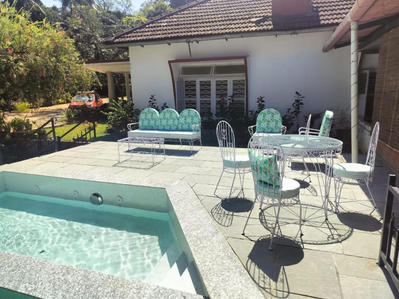 Devi Villa - Plantation Retreat And Forest Getaway Kutta Luaran gambar