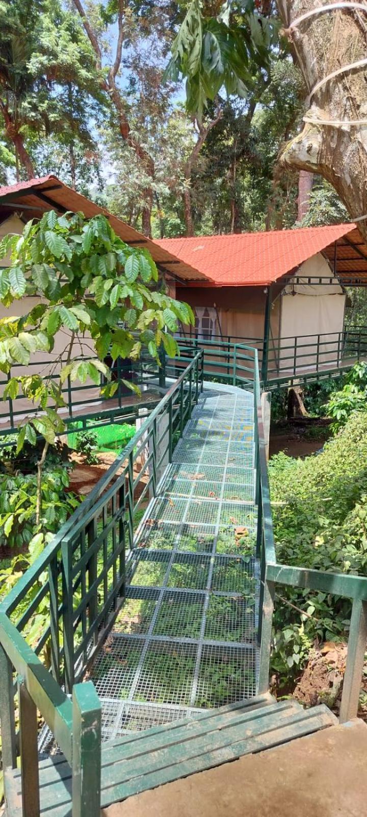Devi Villa - Plantation Retreat And Forest Getaway Kutta Luaran gambar